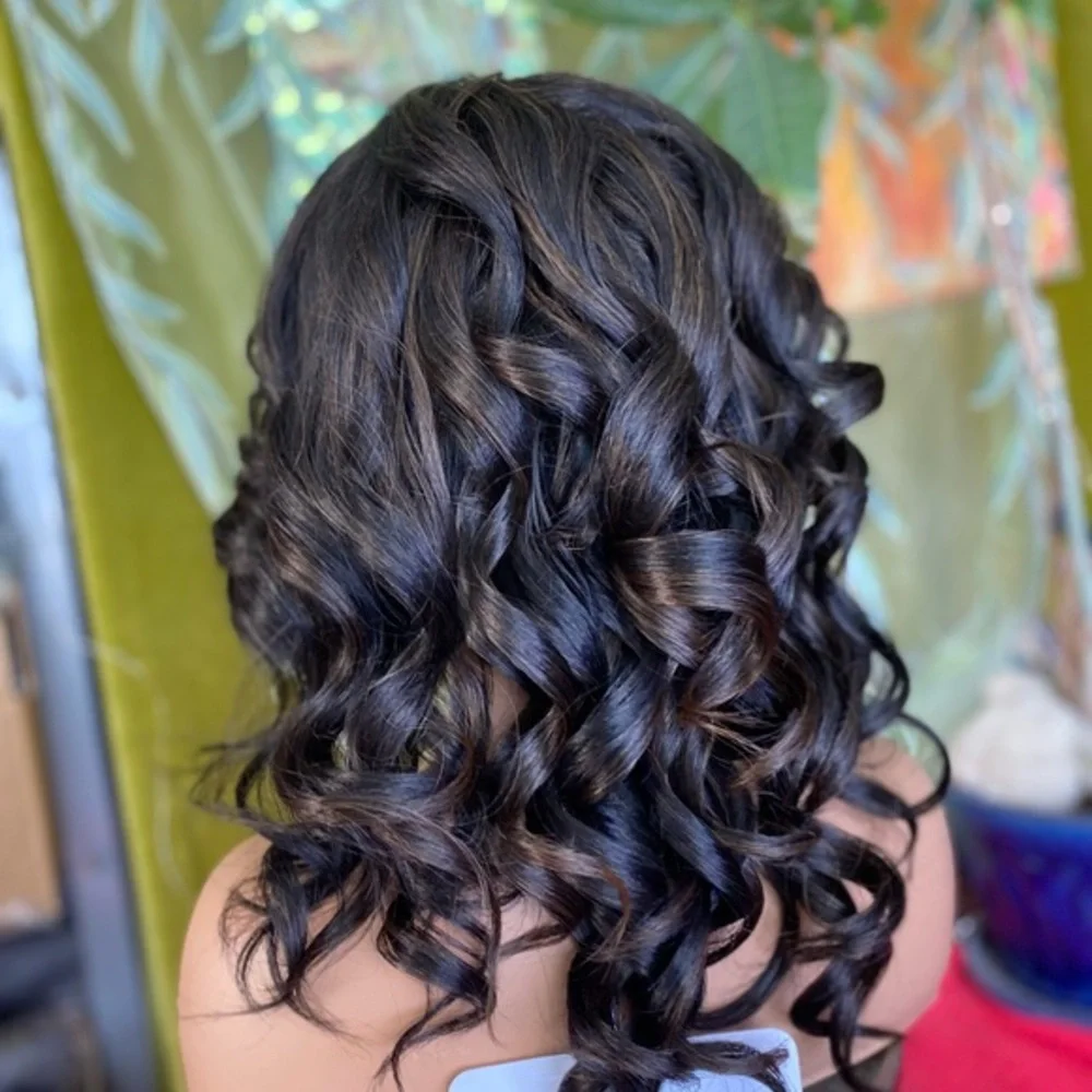prestyled jet black lace front wig with highlights